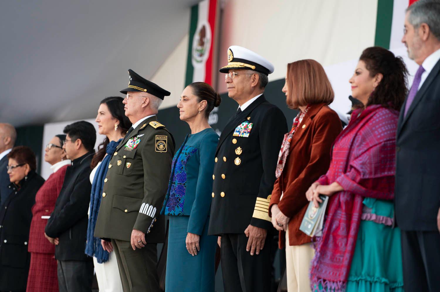 $!Sheinbaum arremete contra quienes convocan a la violencia y a intervención extranjera