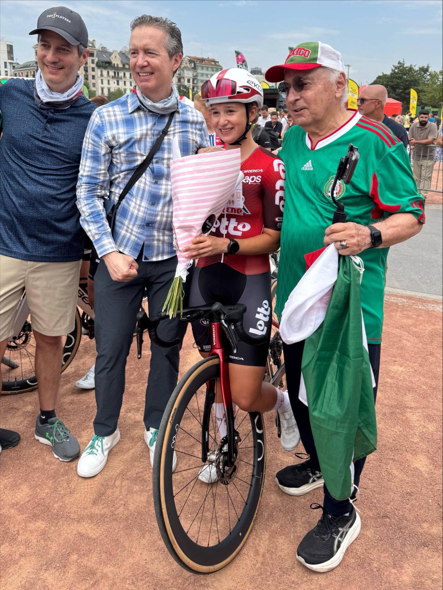 $!Romina Hinojosa completa la tercera etapa del Tour de Francia Femenil y avanza al lugar 85