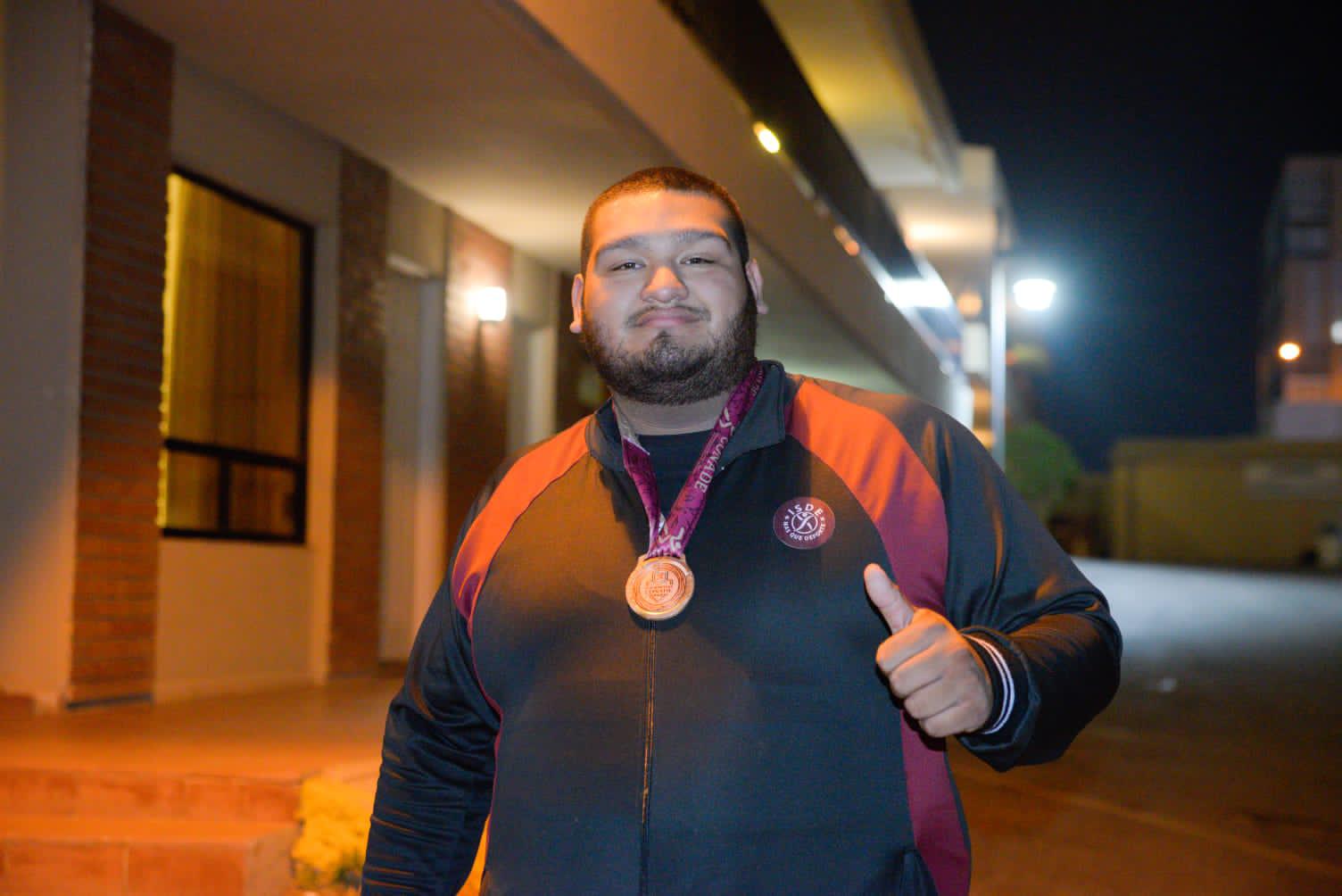 $!Sinaloenses levantan cuatro medallas de oro en los Juegos Conade