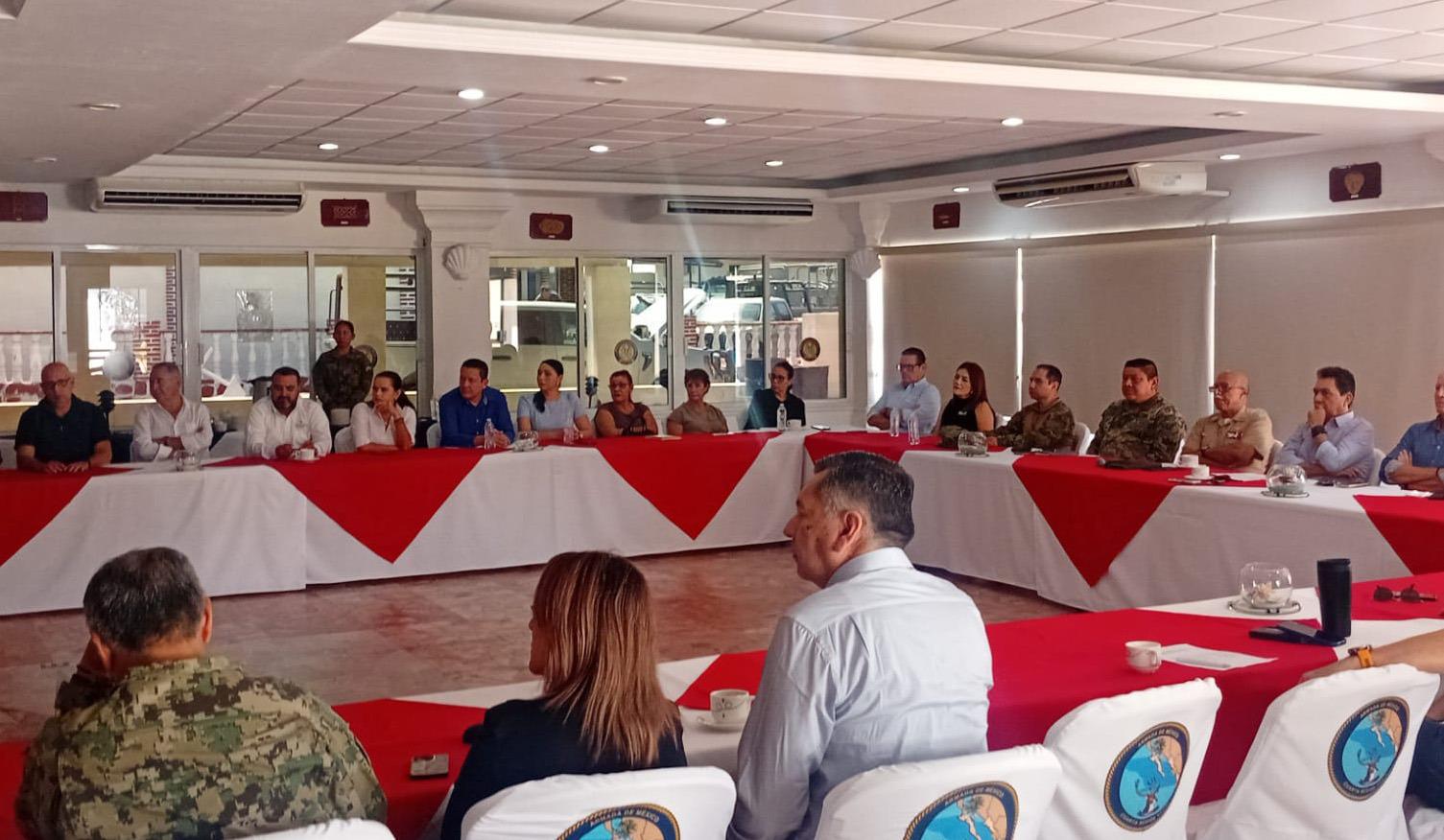 $!Marina presenta estrategia de seguridad durante vacaciones de Semana Santa, en Mazatlán