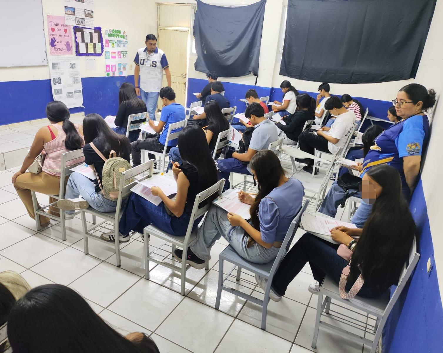 $!Preparatoria UAS en Rosario realiza examen diagnóstico a 200 aspirantes