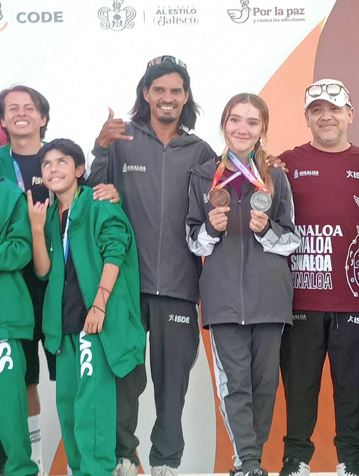 $!Mazatlecas se cuelgan medallas en el skateboarding de la Olimpiada Nacional