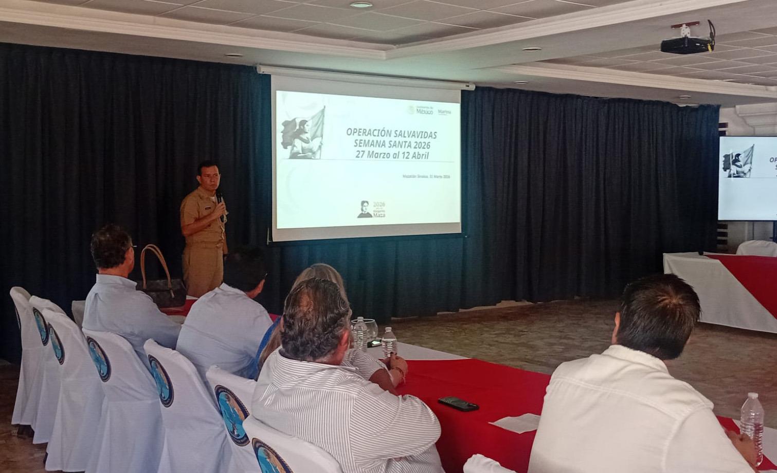 $!Marina presenta estrategia de seguridad durante vacaciones de Semana Santa, en Mazatlán