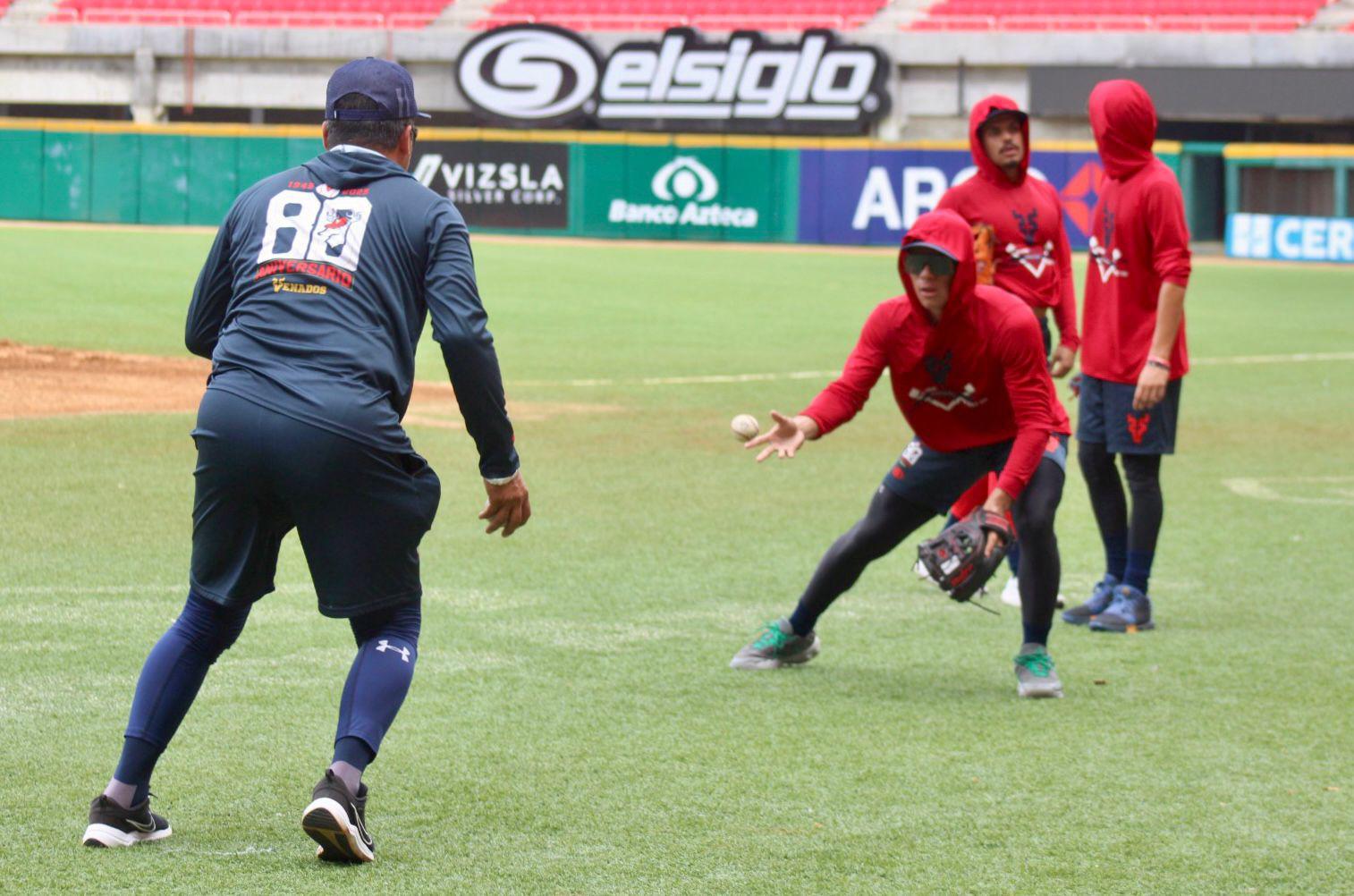 $!Reporta el capitán rojo, Ramiro Peña, al entrenamiento de Venados de Mazatlán