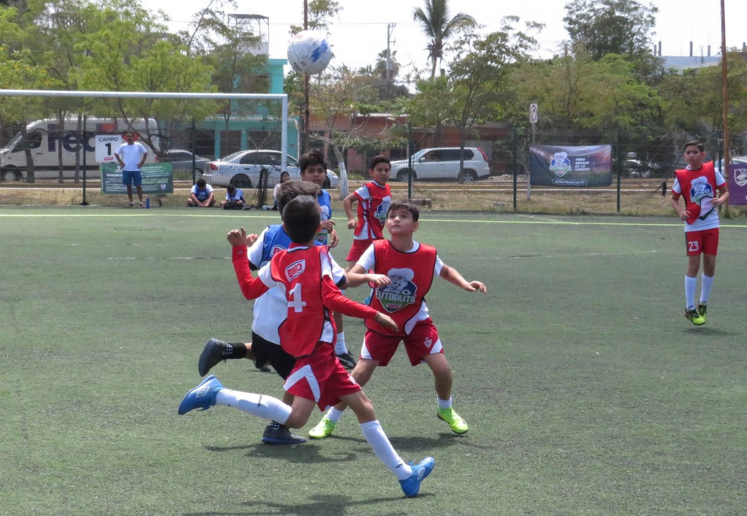 $!Avanza Primaria Flores Magón en Futbolito Bimbo 2025