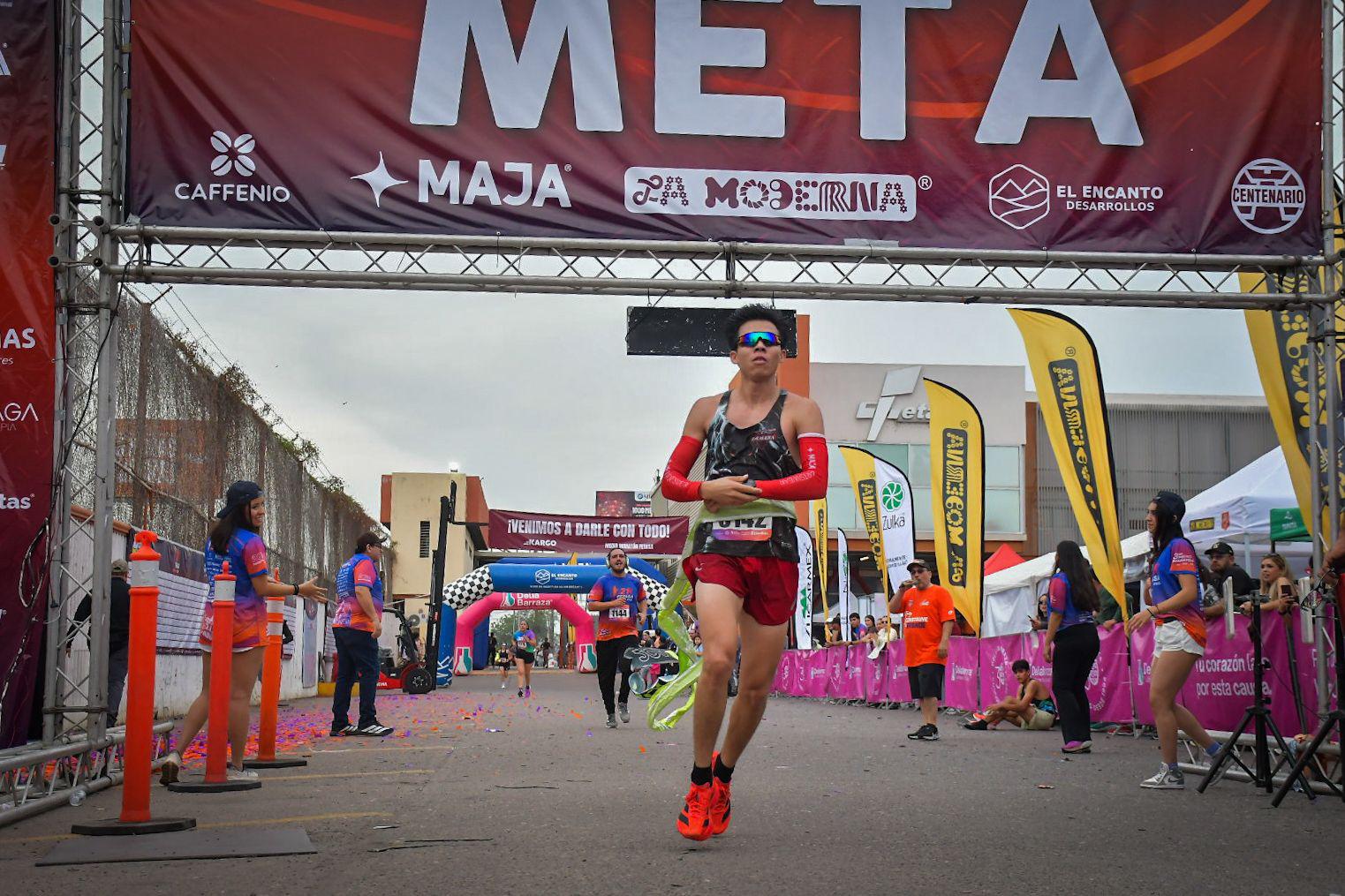 $!Dominio keniano marca el paso en el Medio Maratón Fetasa ‘Pasos de Acero’ 2026