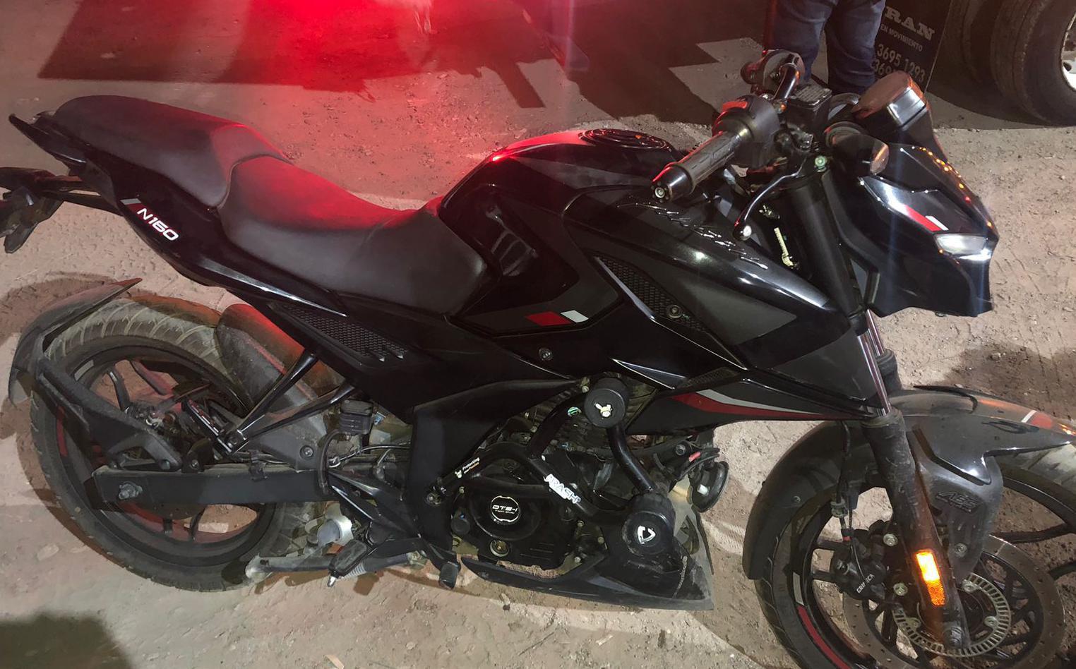 $!Localizan en el Infonavit El Conchi y en el Jabalíes 6 motocicletas robadas; hay 4 detenidos