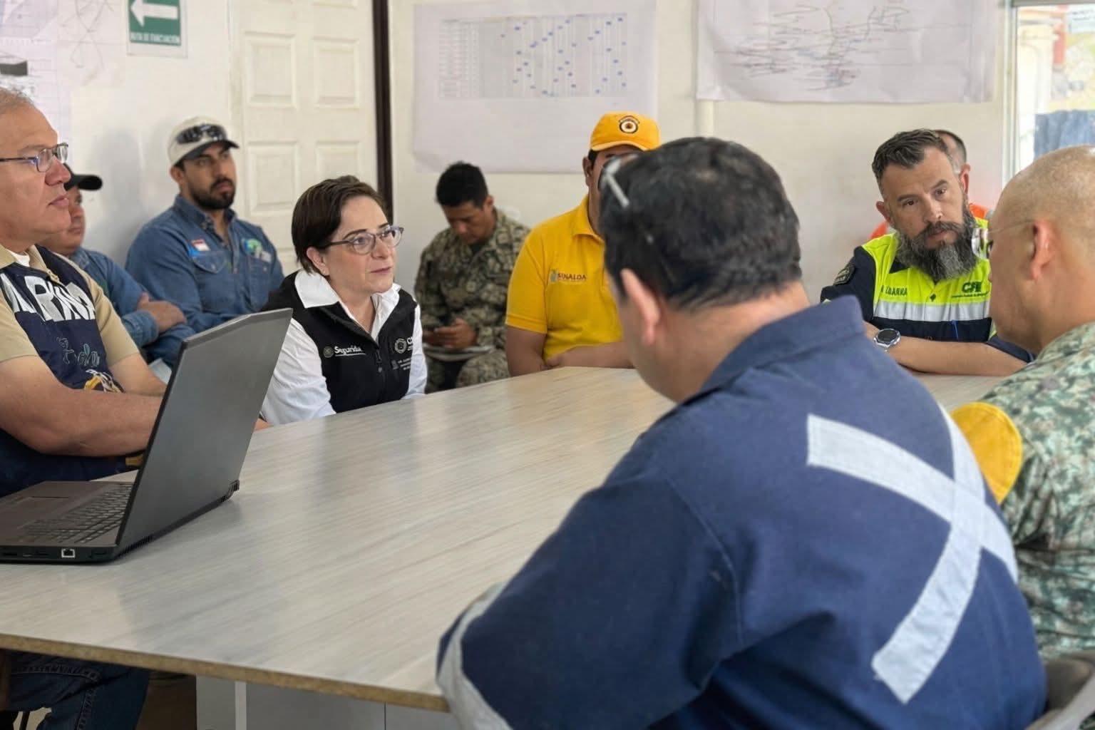 $!Preparan ingreso de rescatistas a mina en Rosario tras reducir nivel de agua