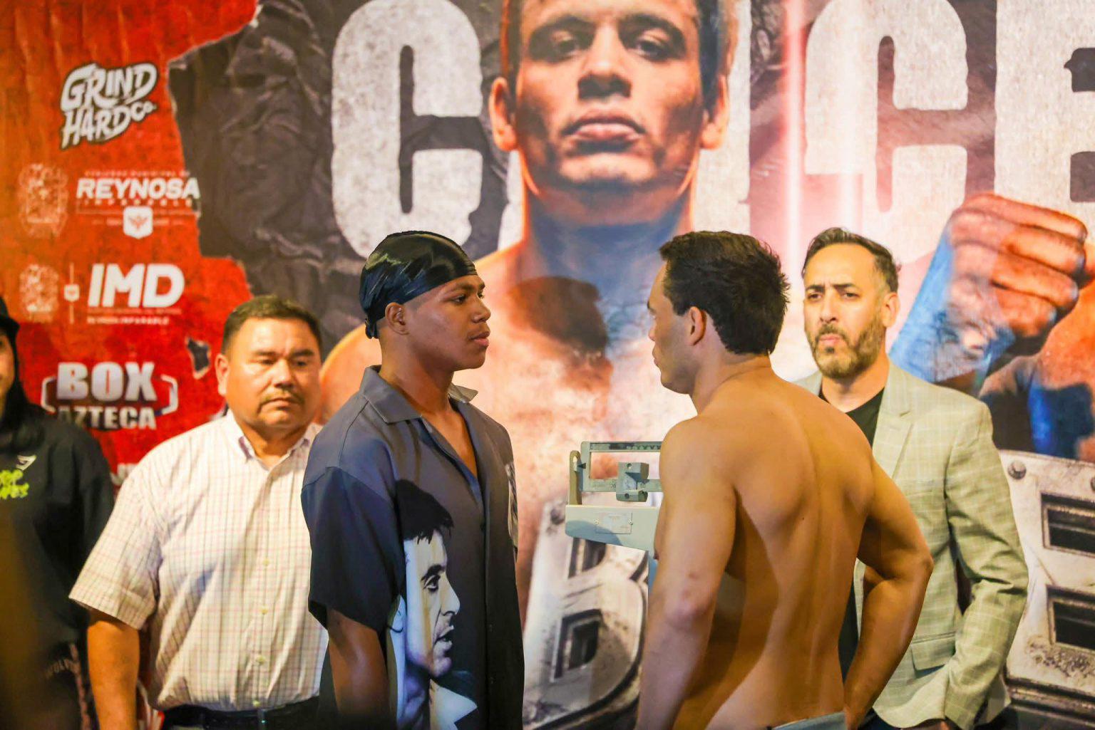 $!Todo listo: Chávez Jr. y Caicedo cumplen en la báscula para su combate en Reynosa