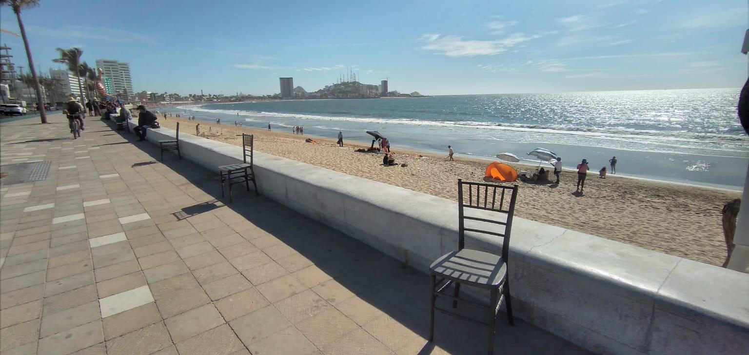 $!Apartan lugares en el malecón para el primer desfile del Carnaval