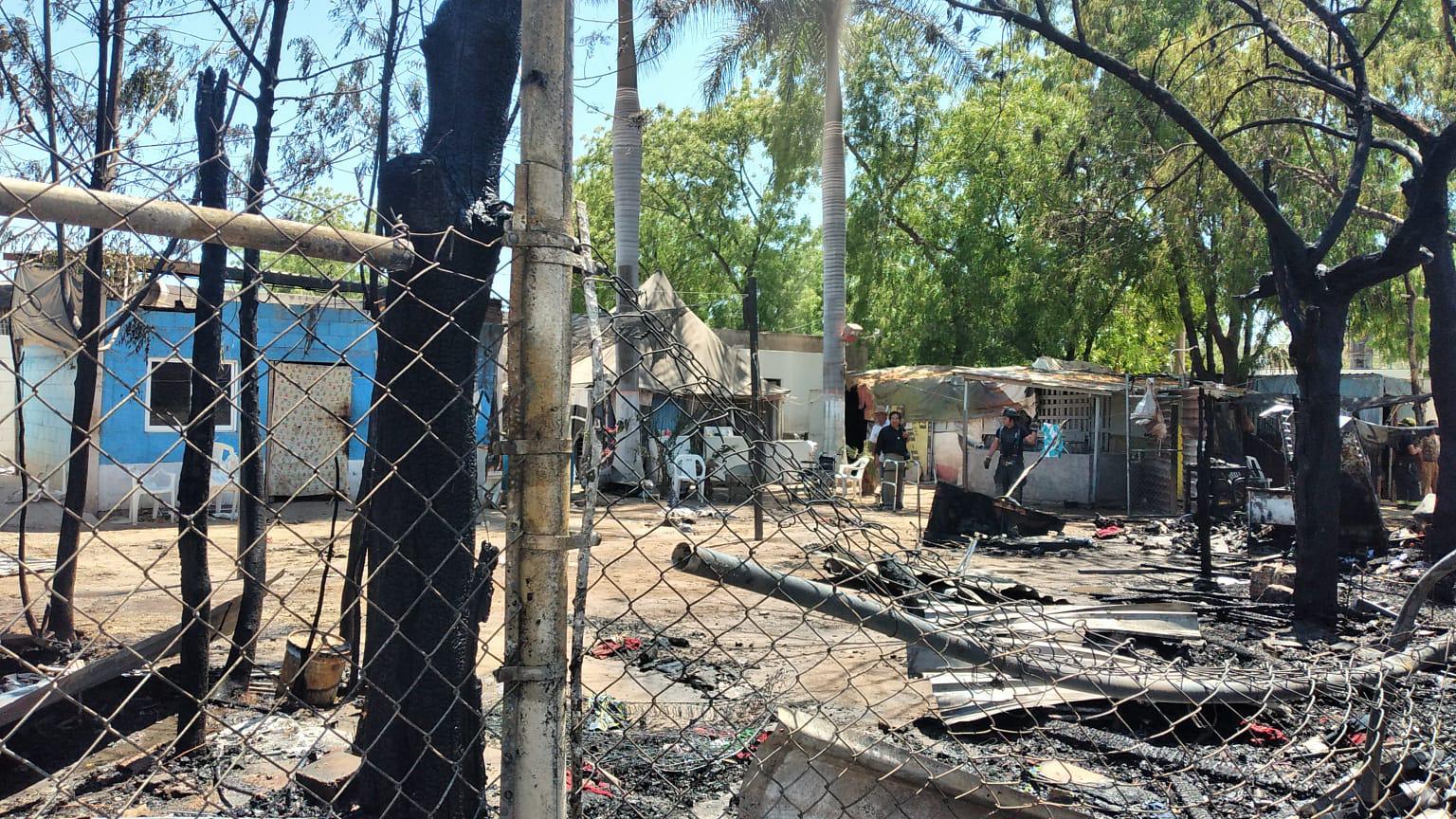 $!En Culiacán, se registra incendio en albergue de El Buen Samaritano; más de 50 personas fueron evacuadas