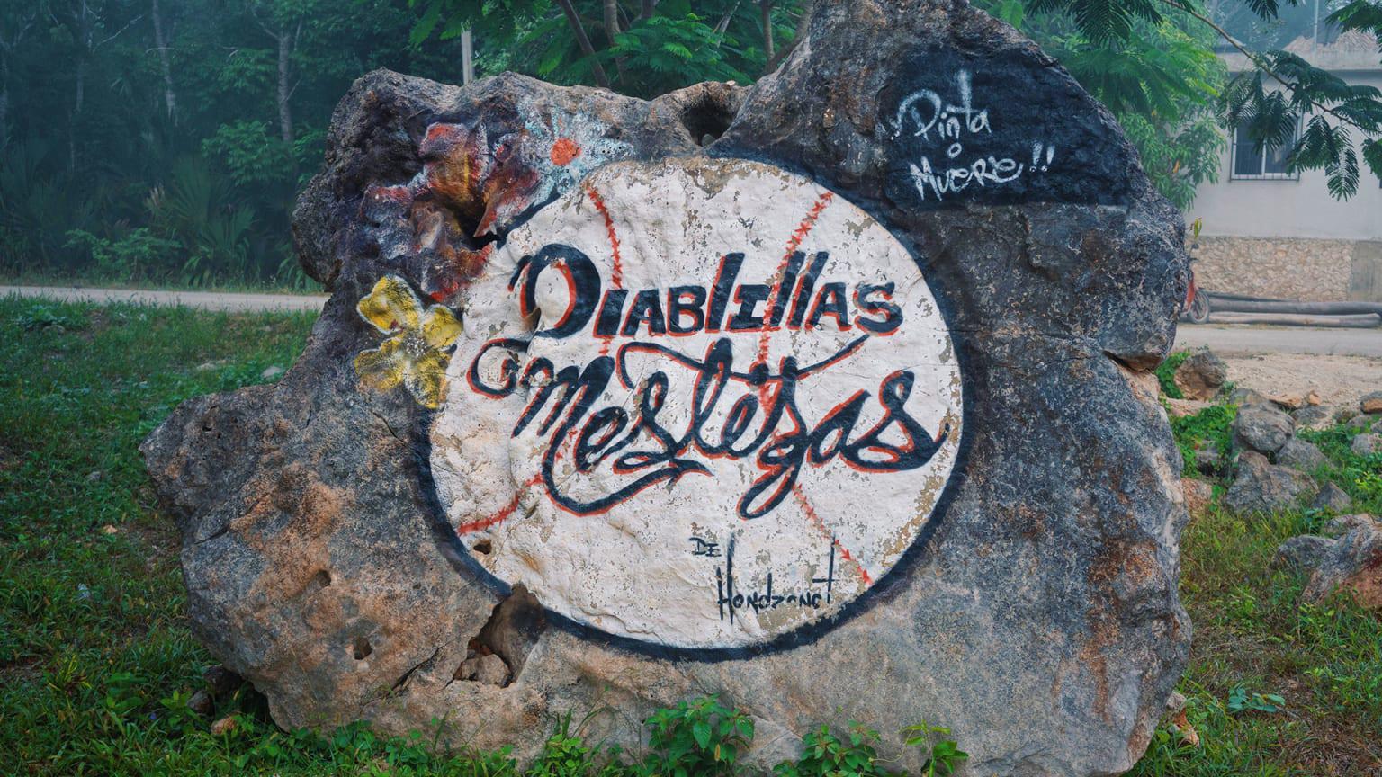 $!Equipo de softbol de mujeres maya desafía las normas de género