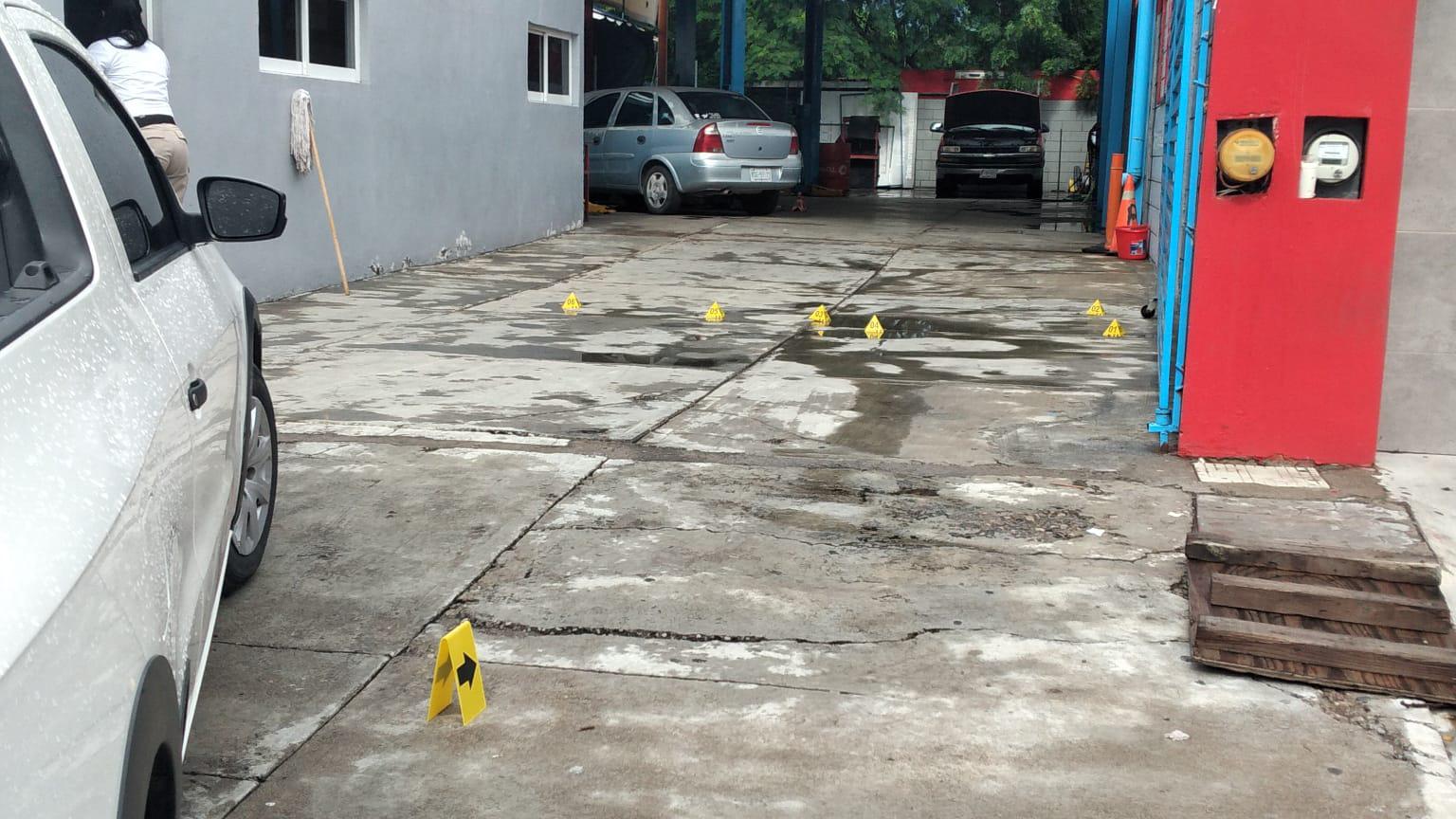 $!Asesinan a balazos a empleado de un taller de la colonia Stase, en Culiacán