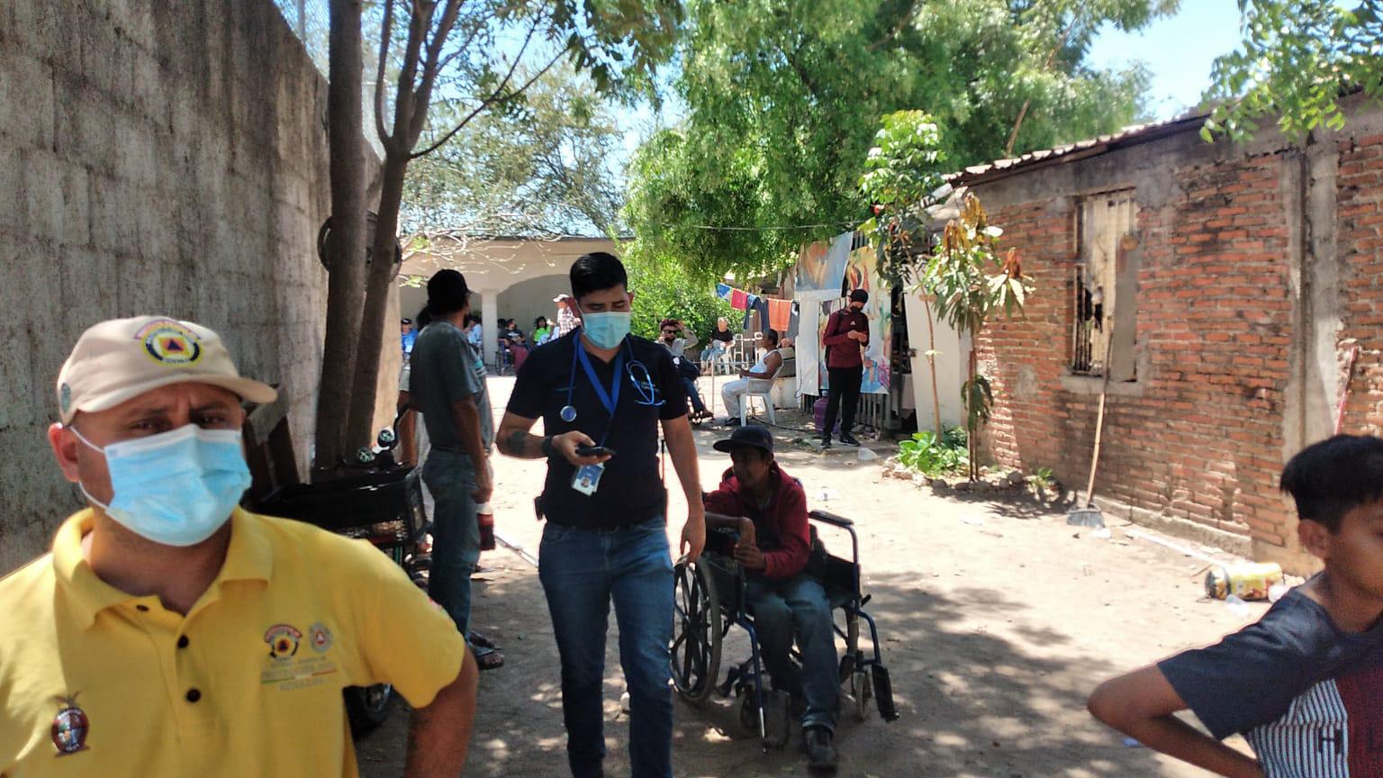 $!En Culiacán, se registra incendio en albergue de El Buen Samaritano; más de 50 personas fueron evacuadas