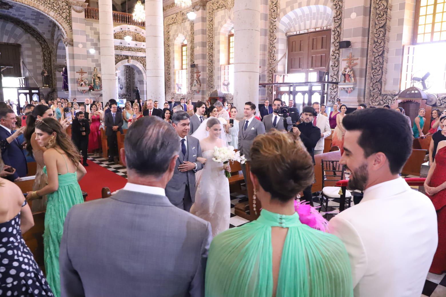 $!Se casa hijo del Embajador Quirino Ordaz en Mazatlán