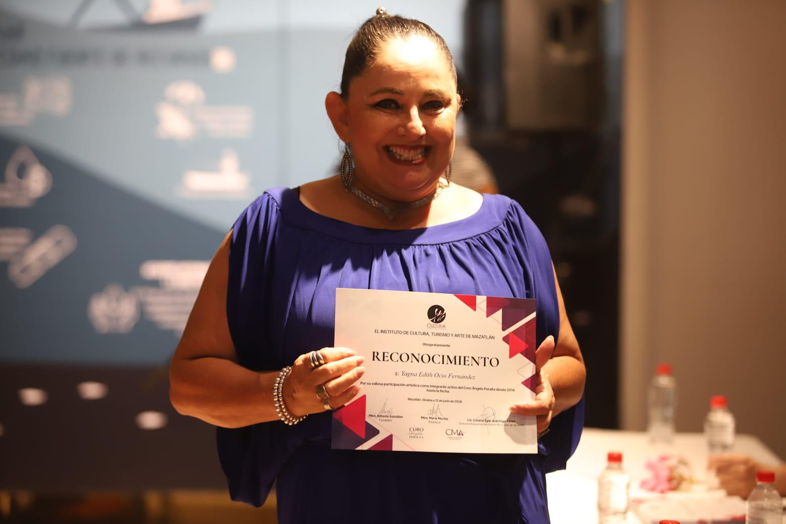 $!Reconocen legado de figuras de la ópera mazatleca