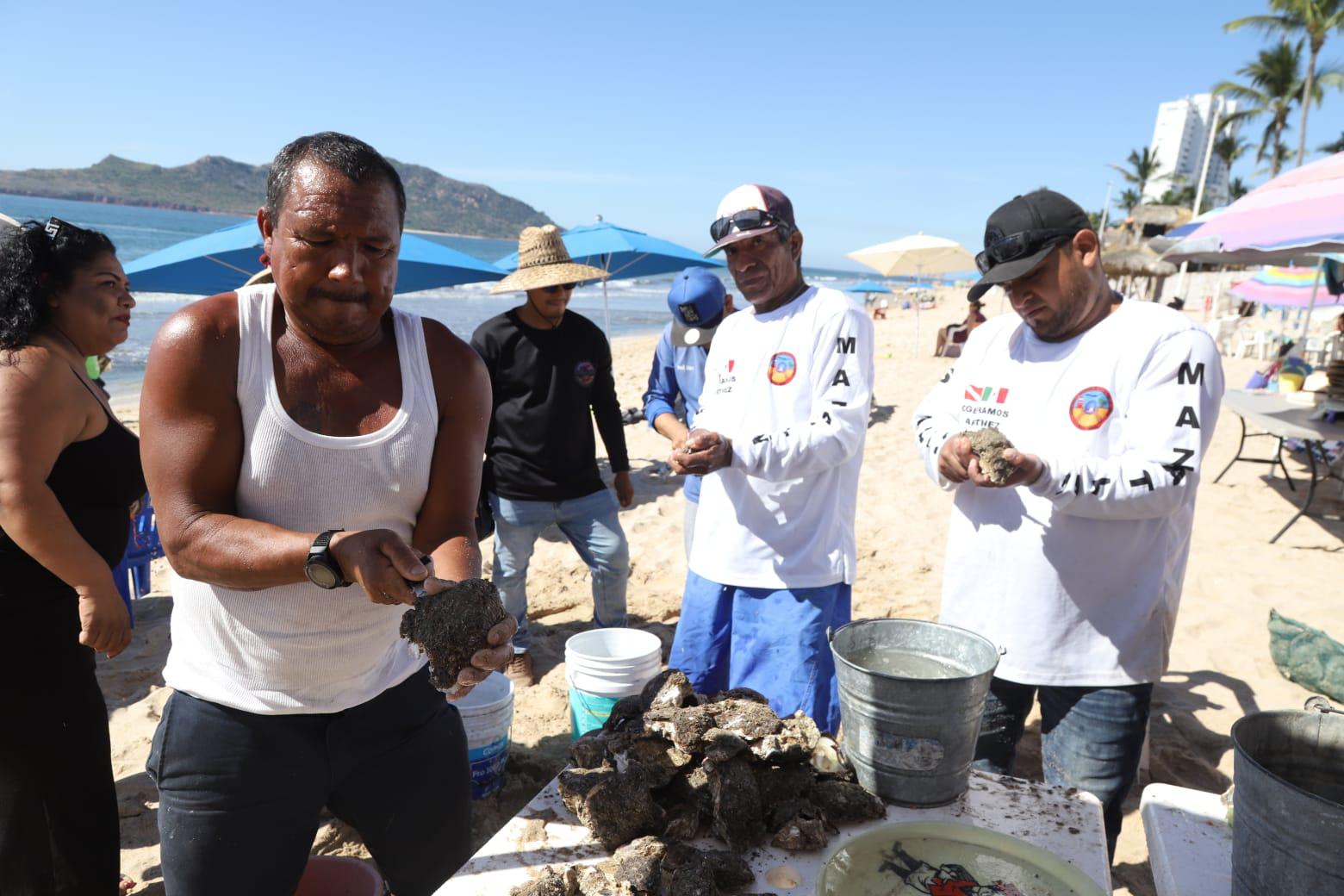 $!Celebran el primer Encuentro por la Pesca Artesanal y el Turismo Sustentable en Mazatlán
