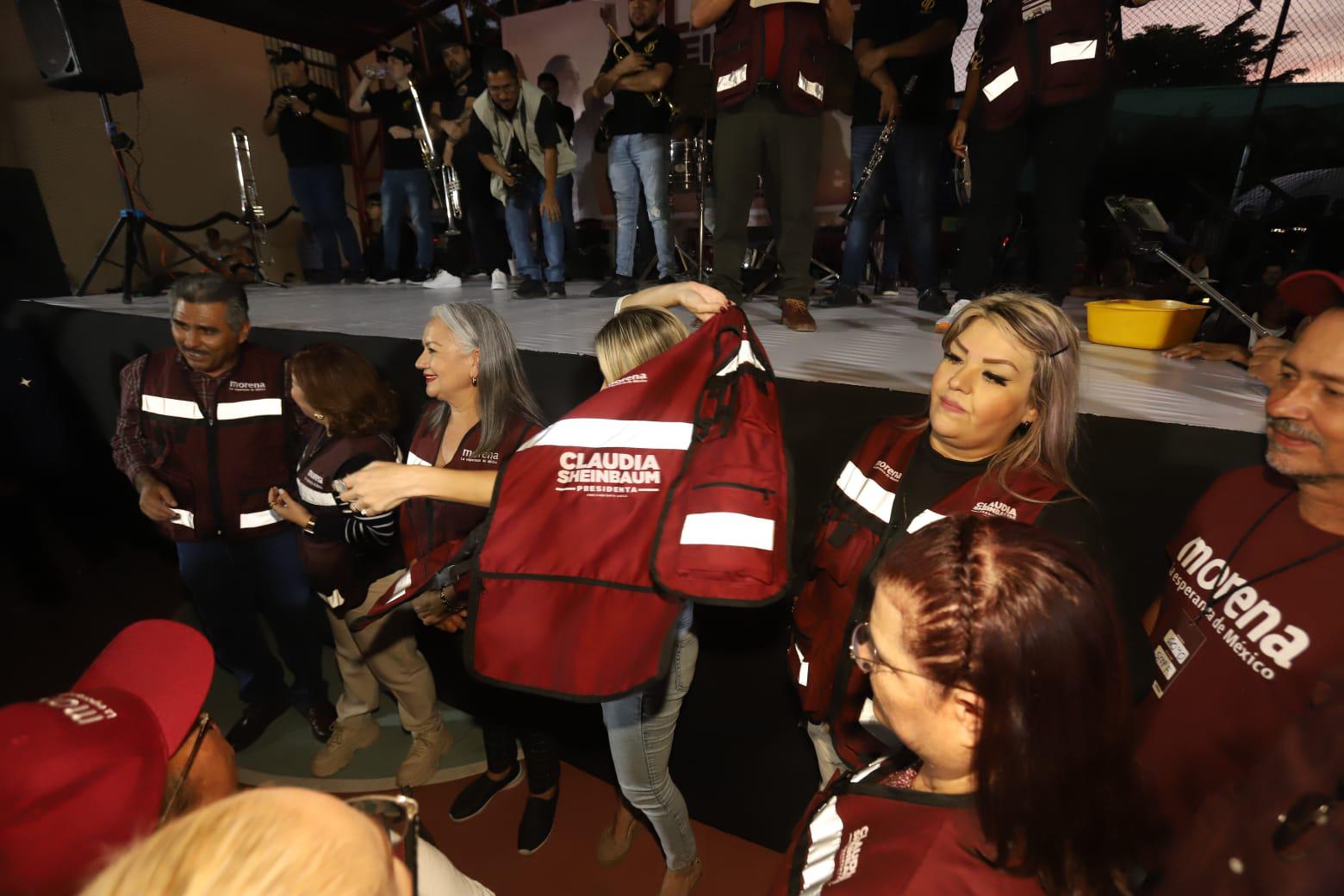 $!Se unen al cierre de precampaña de Claudia Sheinbaum desde Mazatlán