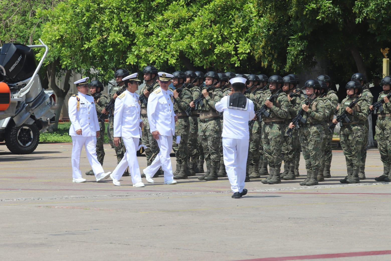 $!Asume Vicealmirante Santillán Murillo Comandancia de la Cuarta Región Naval, con sede en Mazatlán