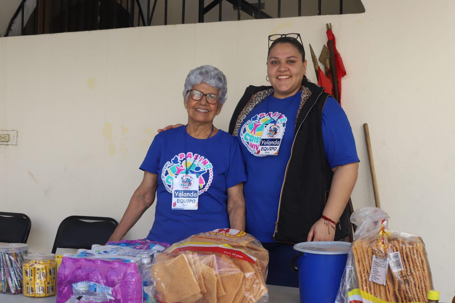 $!Yolanda Osuna con su nieta Yolanda Ortega.