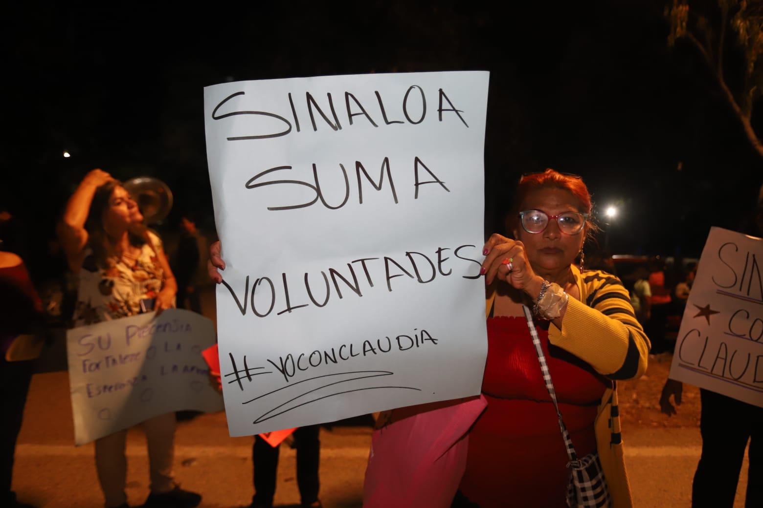 $!‘Estoy con Sinaloa’, afirma Claudia Sheinbaum en su llegada a Mazatlán