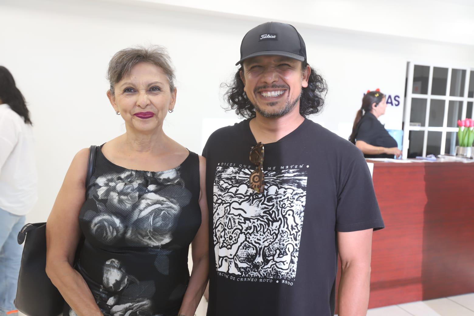 $!Natalia y Juan Tunaal.