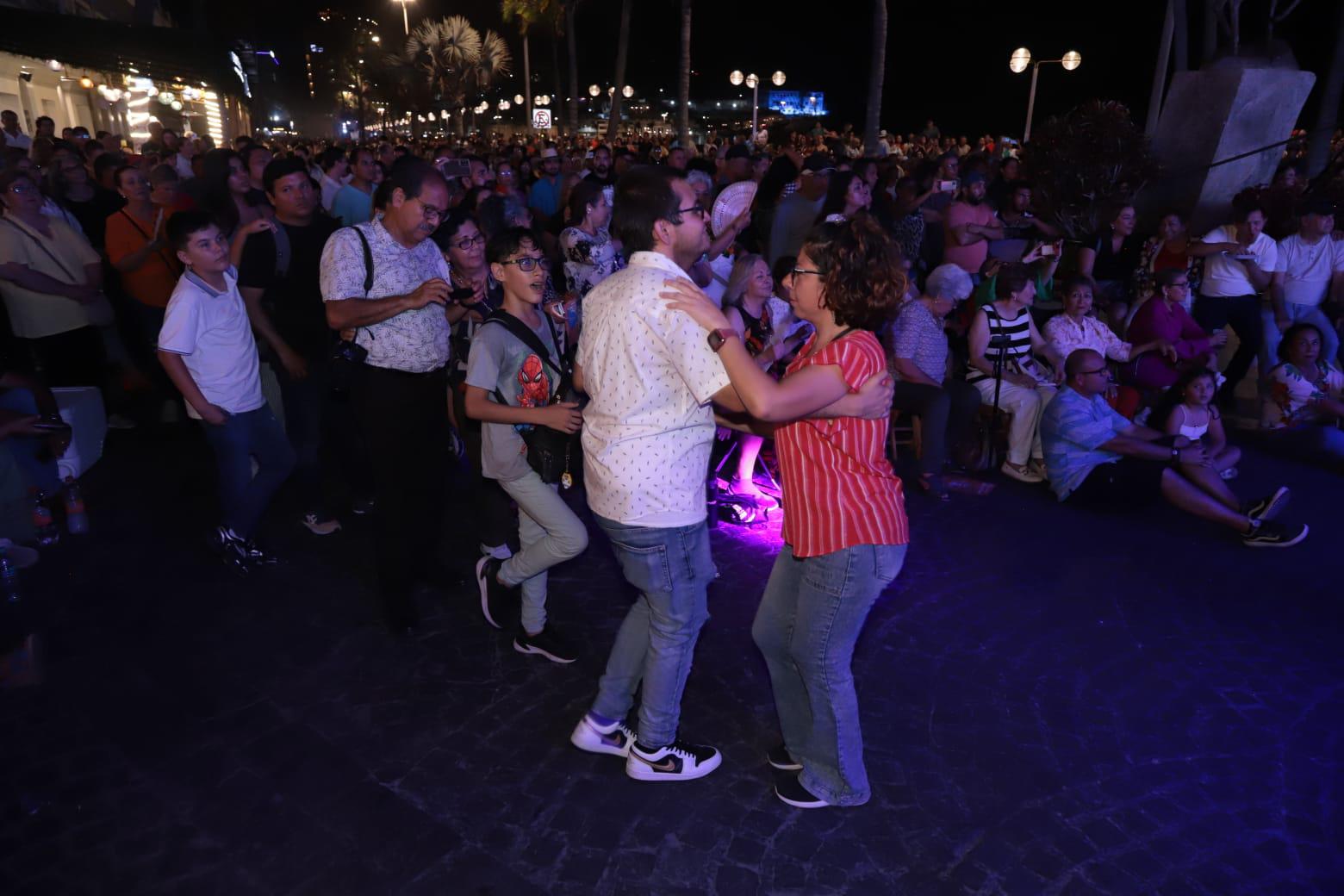 $!Mazatlán celebra a lo grande el Día de la Música con escenarios en el Centro Histórico