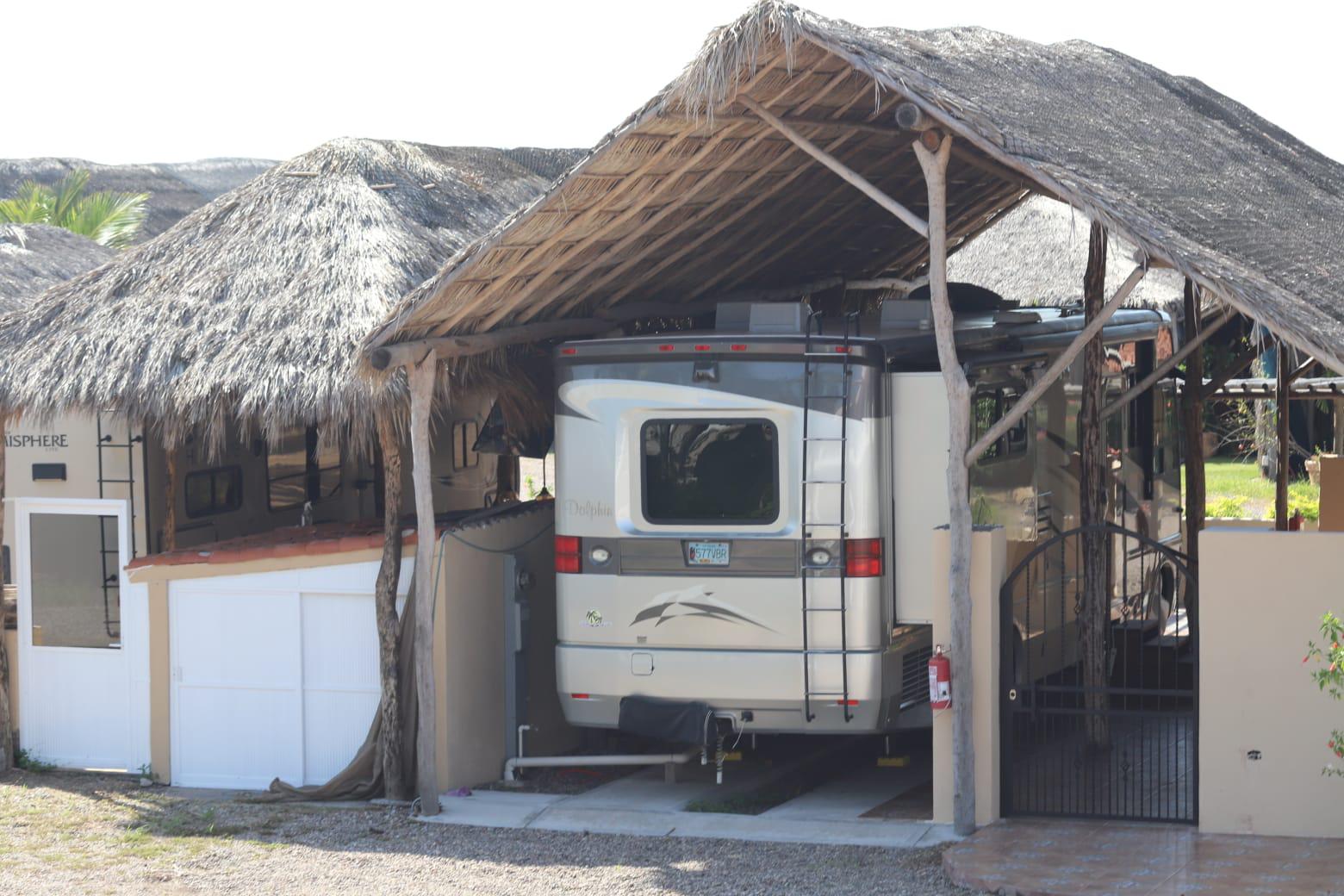 $!Turismo de casas rodantes llega a Mazatlán entre incertidumbre de los viajeros