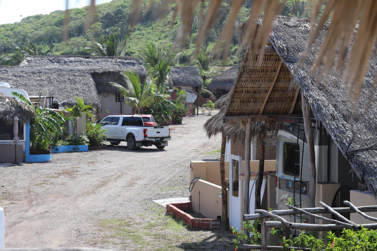 $!Turismo de casas rodantes llega a Mazatlán entre incertidumbre de los viajeros