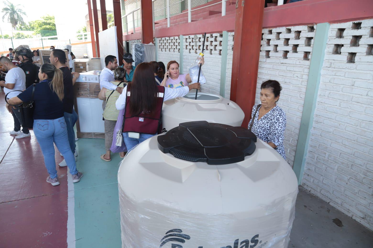 $!Entregan apoyos del programa ‘Peso a Peso del Bienestar’ en Villa Unión