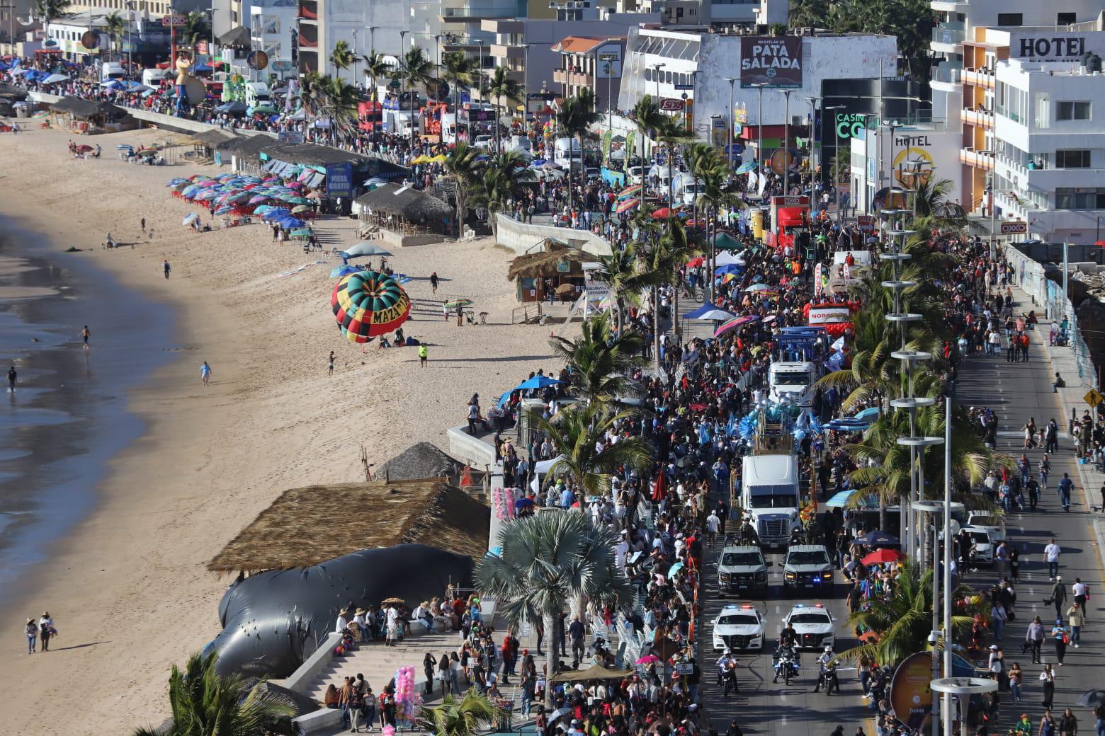 $!Noroeste y otros patrocinadores cumplen con su cometido de ambientar la fiesta carnavalera