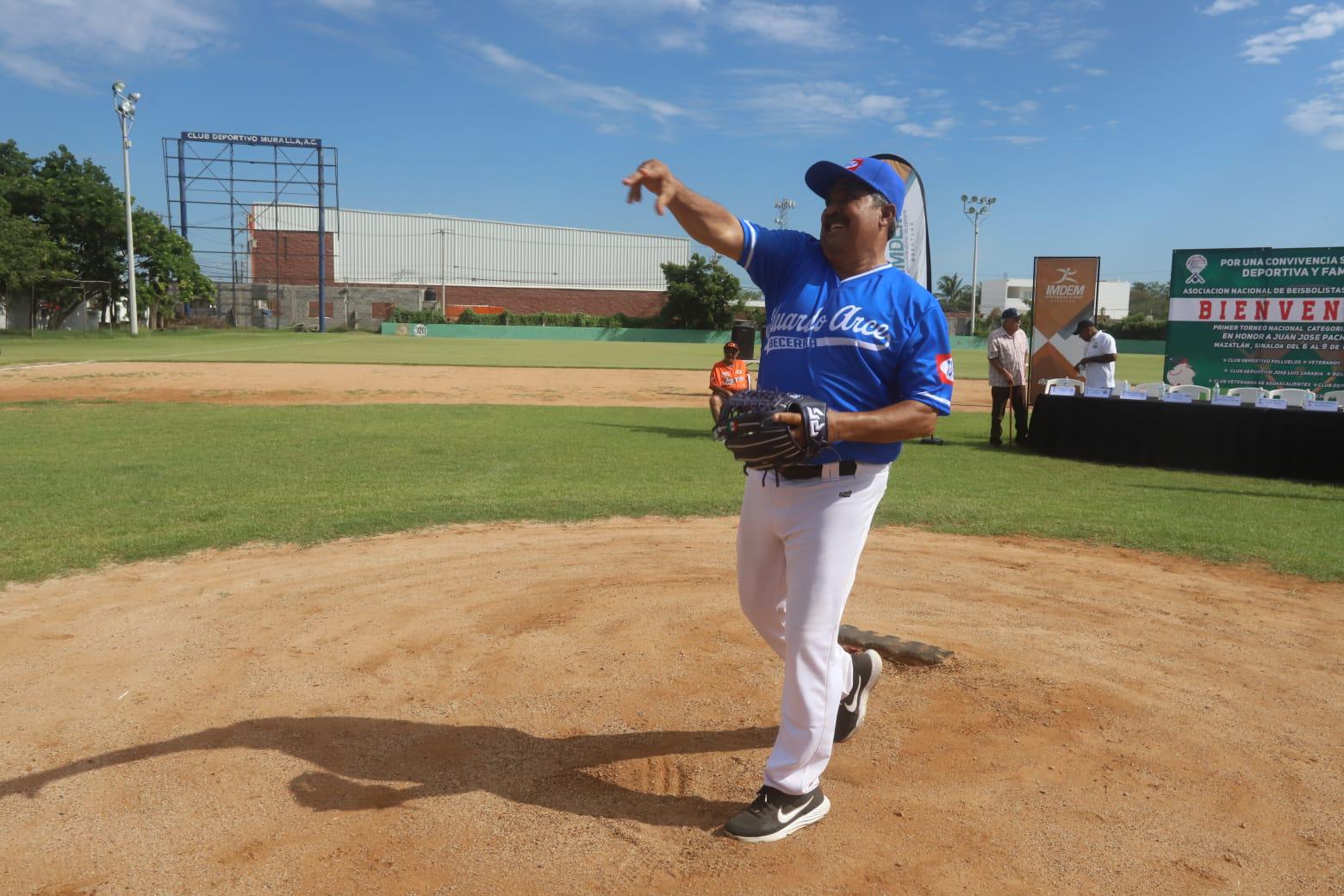 $!Inauguran en Mazatlán primera edición de Nacional de Beisbol Veteranos