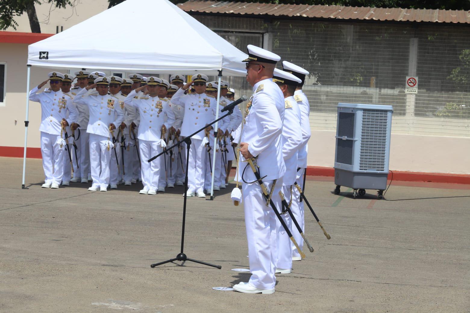 $!Asume Vicealmirante Santillán Murillo Comandancia de la Cuarta Región Naval, con sede en Mazatlán