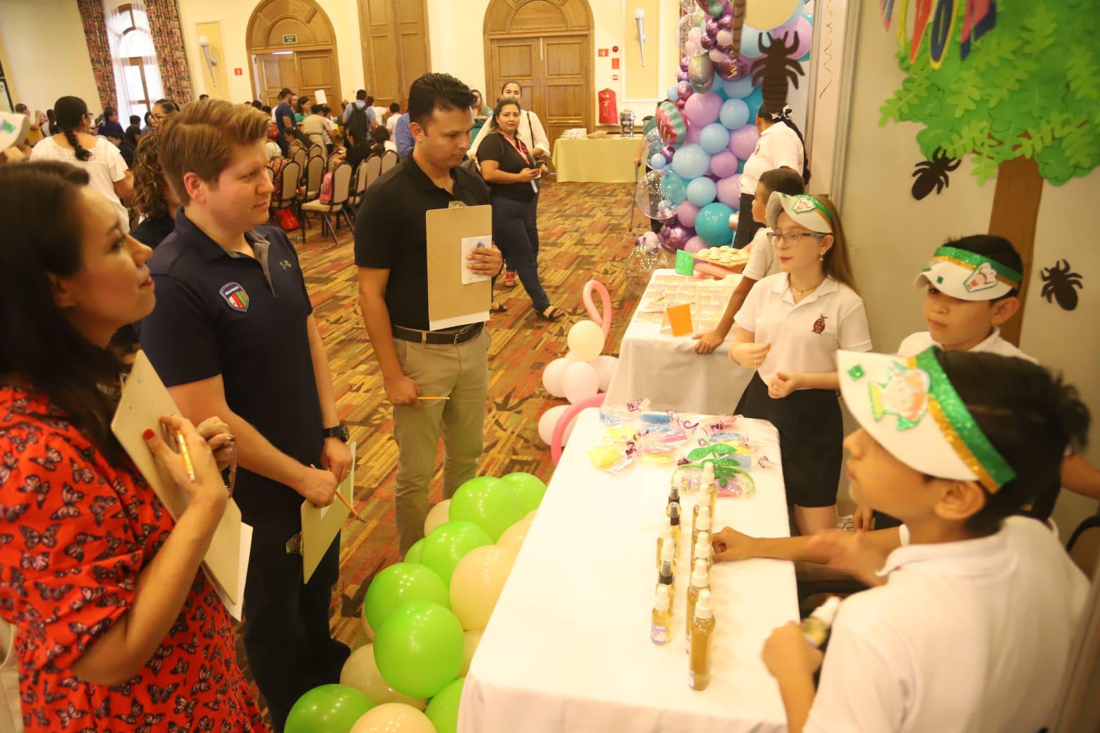 $!Crean sus propias ‘empresitas’ niños de primarias públicas de Mazatlán