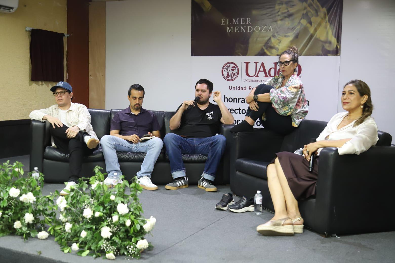 $!Autores mazatlecos reflexionan sobre identidad y territorio desde el mar