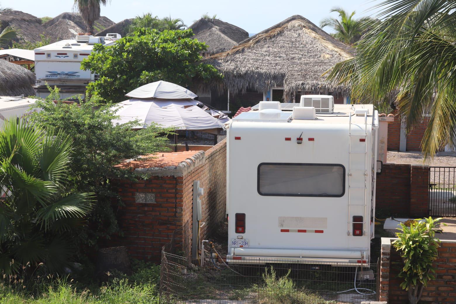 $!Turismo de casas rodantes llega a Mazatlán entre incertidumbre de los viajeros