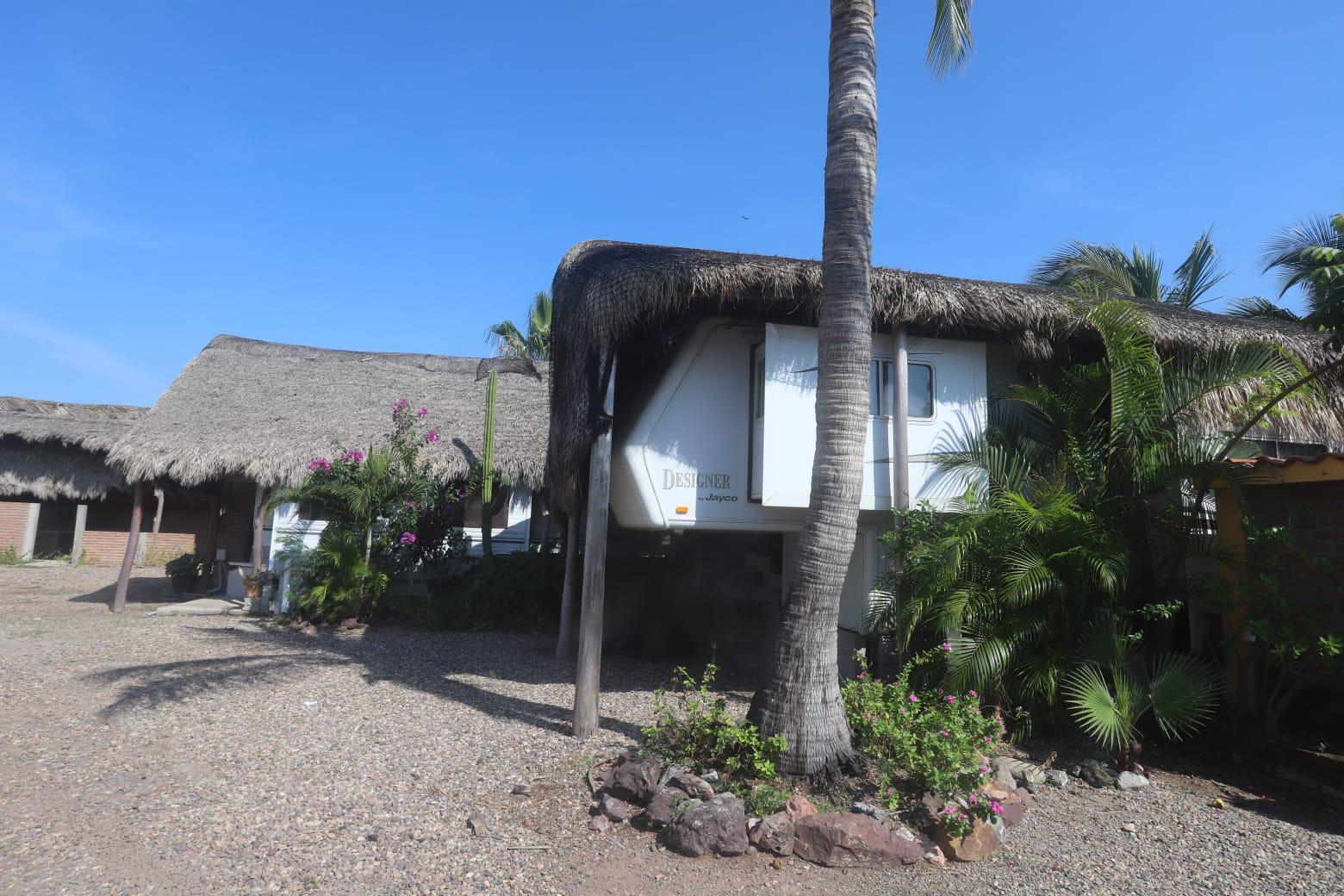 $!Turismo de casas rodantes llega a Mazatlán entre incertidumbre de los viajeros