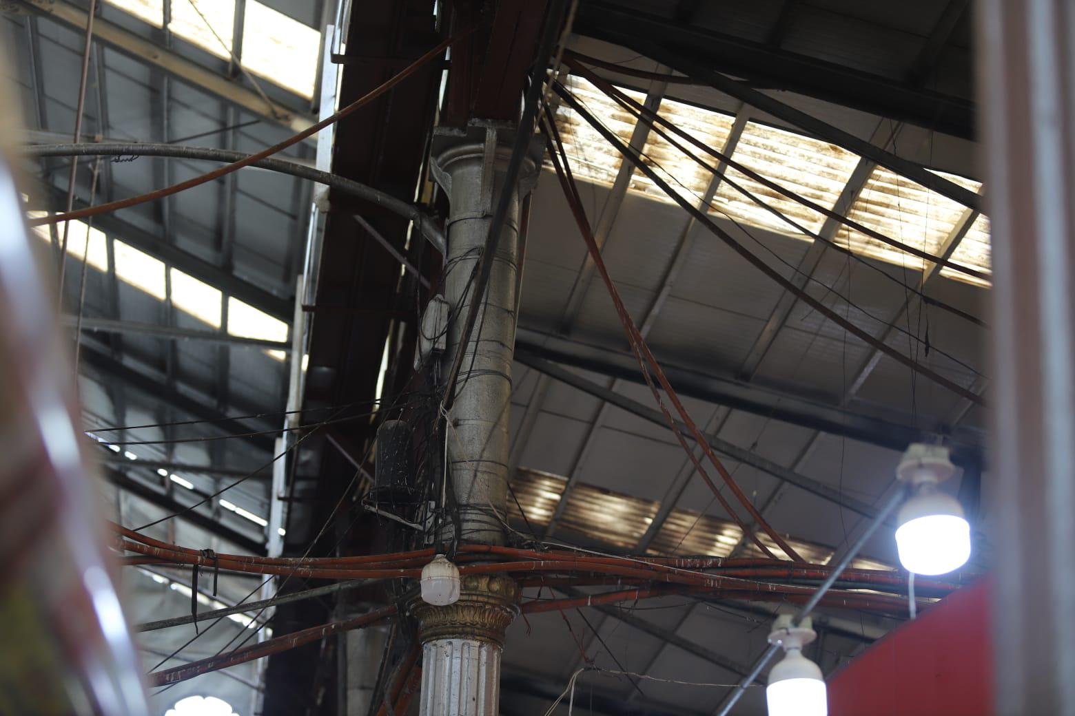 $!Avanzan trabajos de renovación en el Mercado Pino Suárez, en Mazatlán