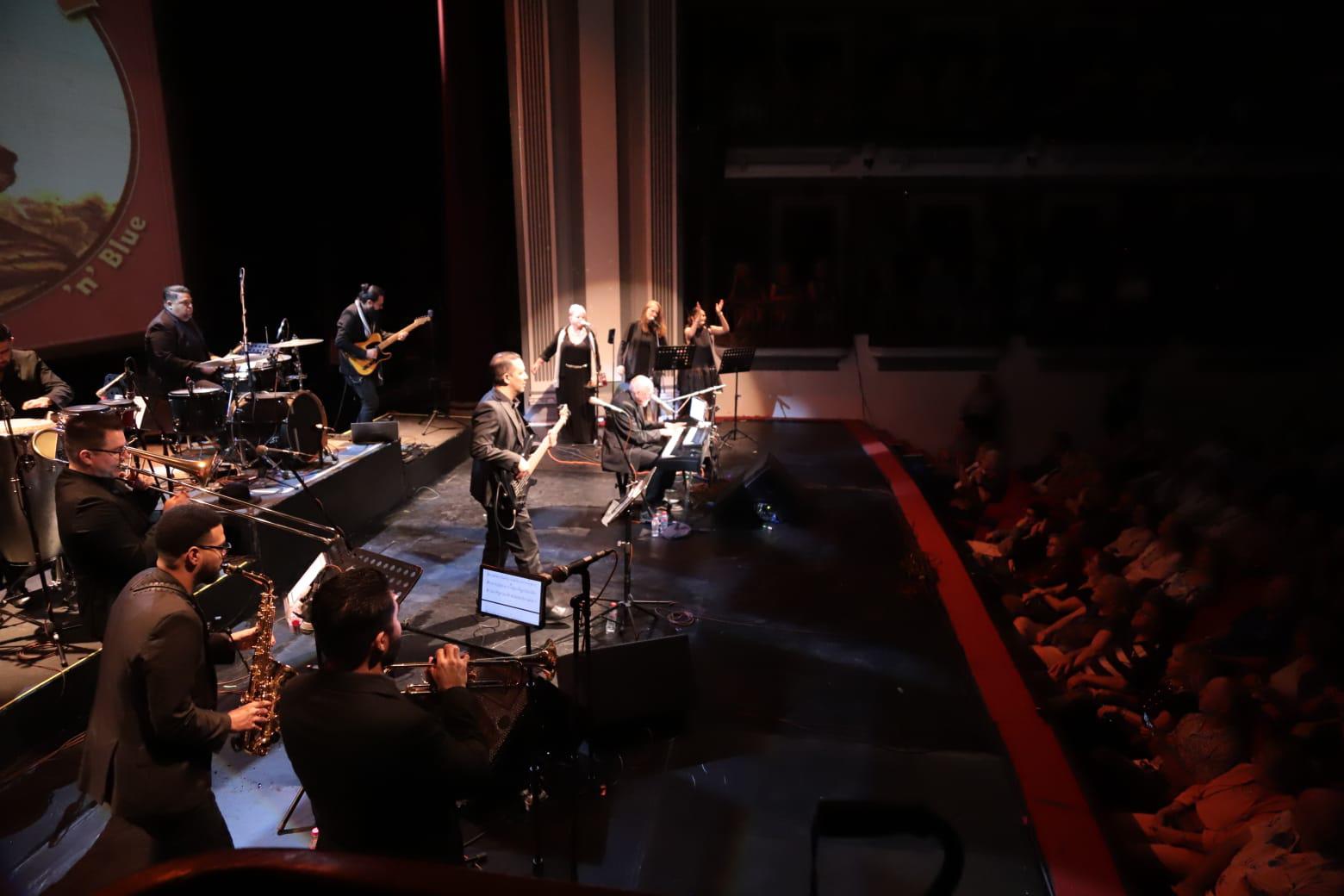 $!El público se deleitó con la música presentada.