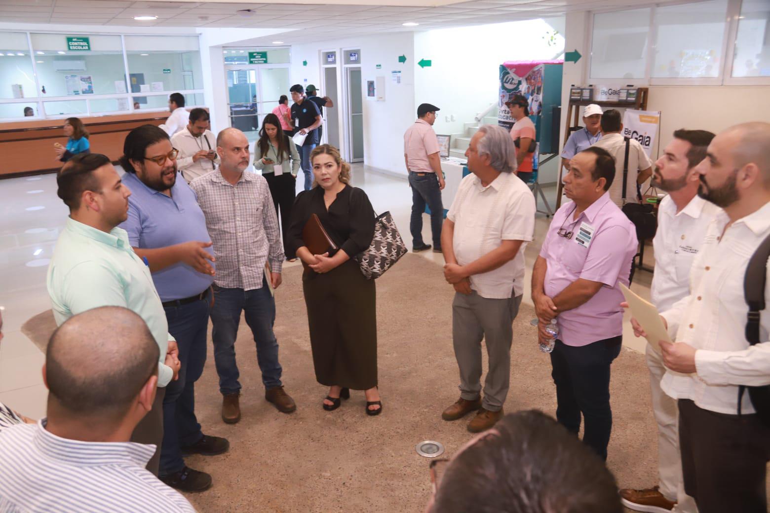 $!Facilitarán Canacintra y Utesc prácticas profesionales a estudiantes de Sinaloa