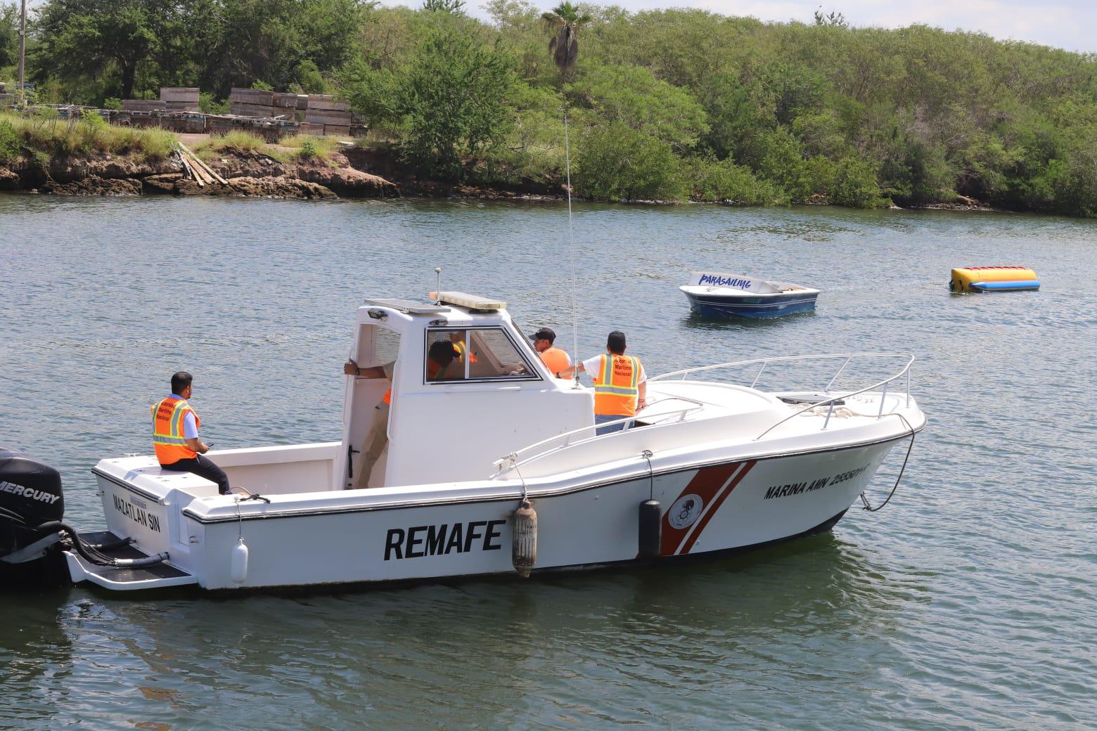 $!Capitanía de Puerto de Mazatlán implementa operativo para regular operación de motos acuáticas