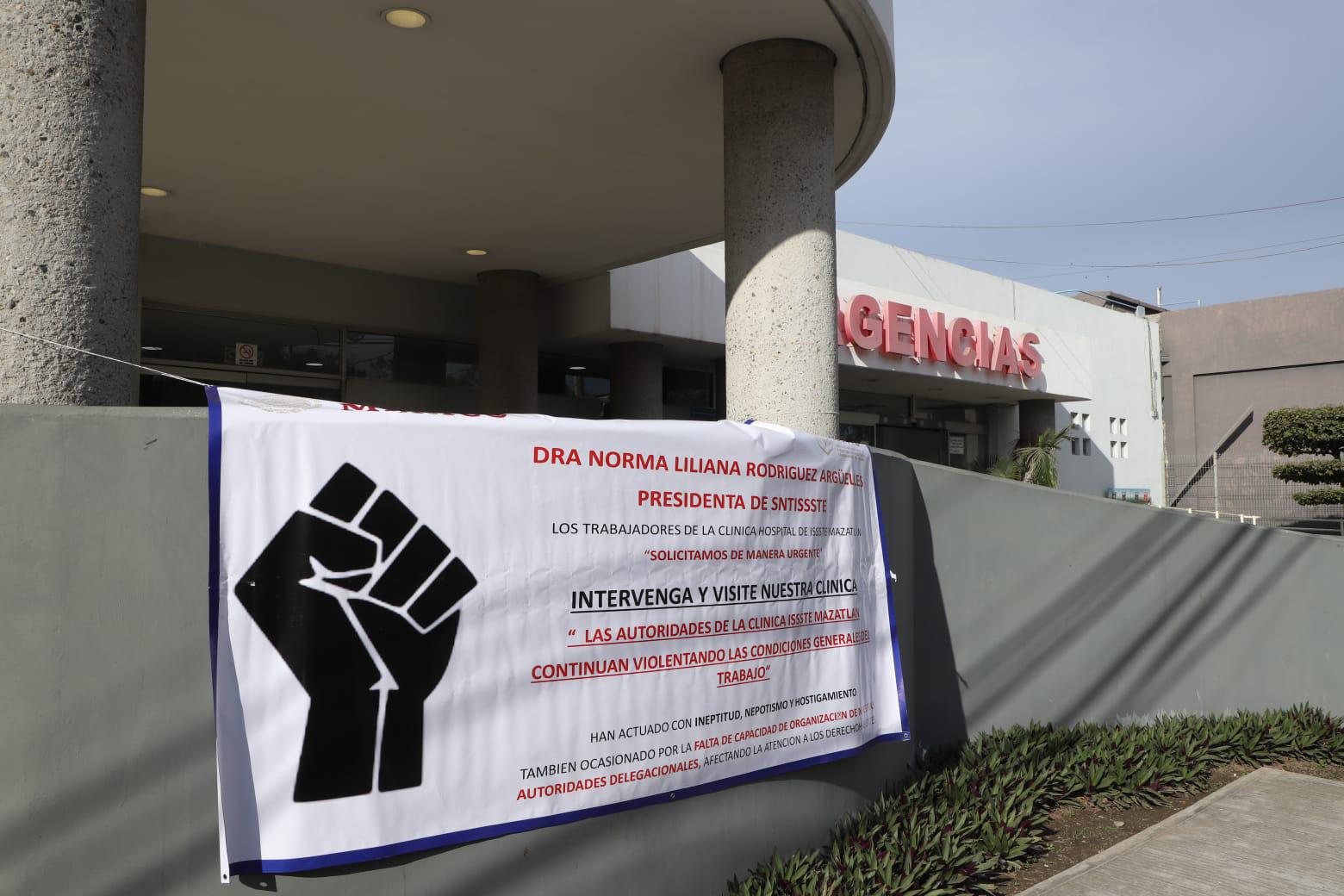 $!Denuncian hostigamiento, amenazas y falta de medicamentos en el ISSSTE Mazatlán