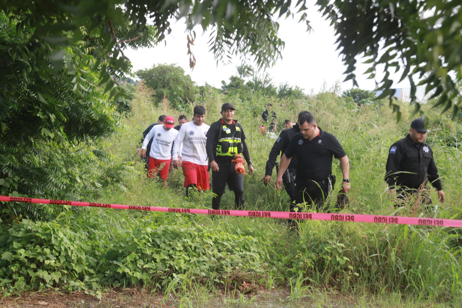 $!Localizan sin vida a joven arrastrado por arroyo en Mazatlán