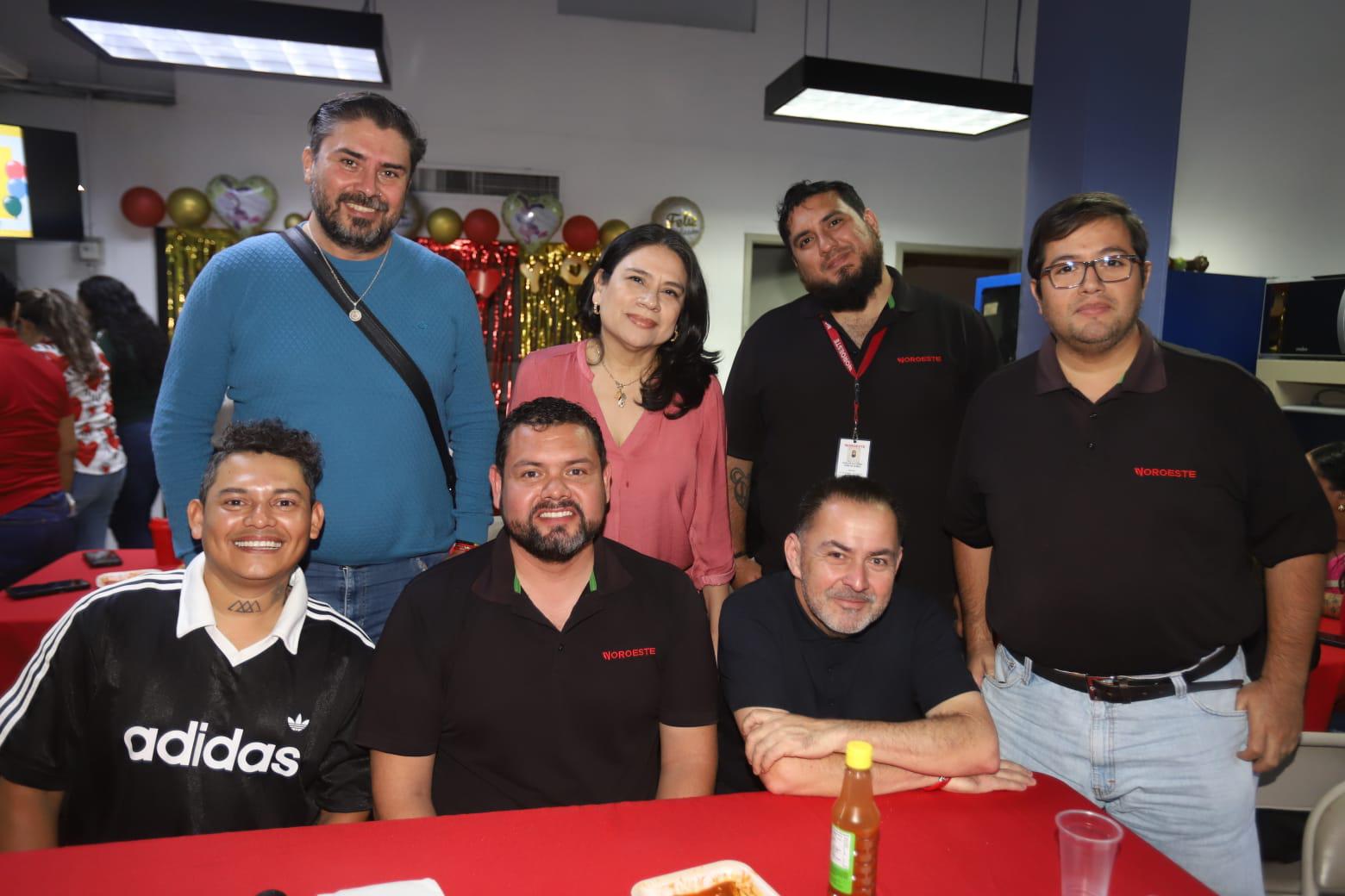 $!Hugo Gómez, Guillermina García, Carlos Robles, Miguel Flores, Carlos Zataráin, Omar Salas y Jesús Herrera.