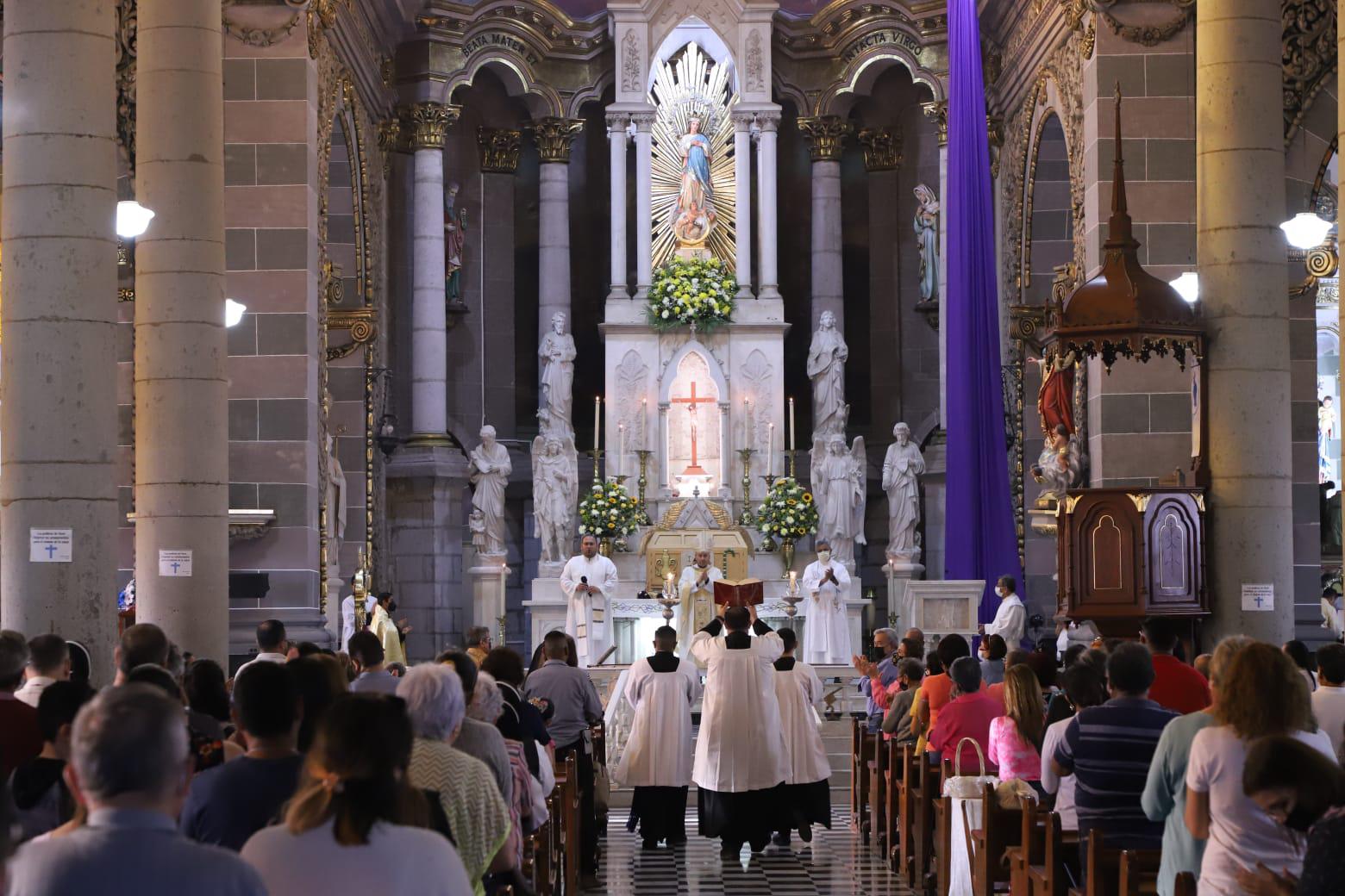 $!En Mazatlán recuerdan la Última Cena de Jesús con sus discípulos