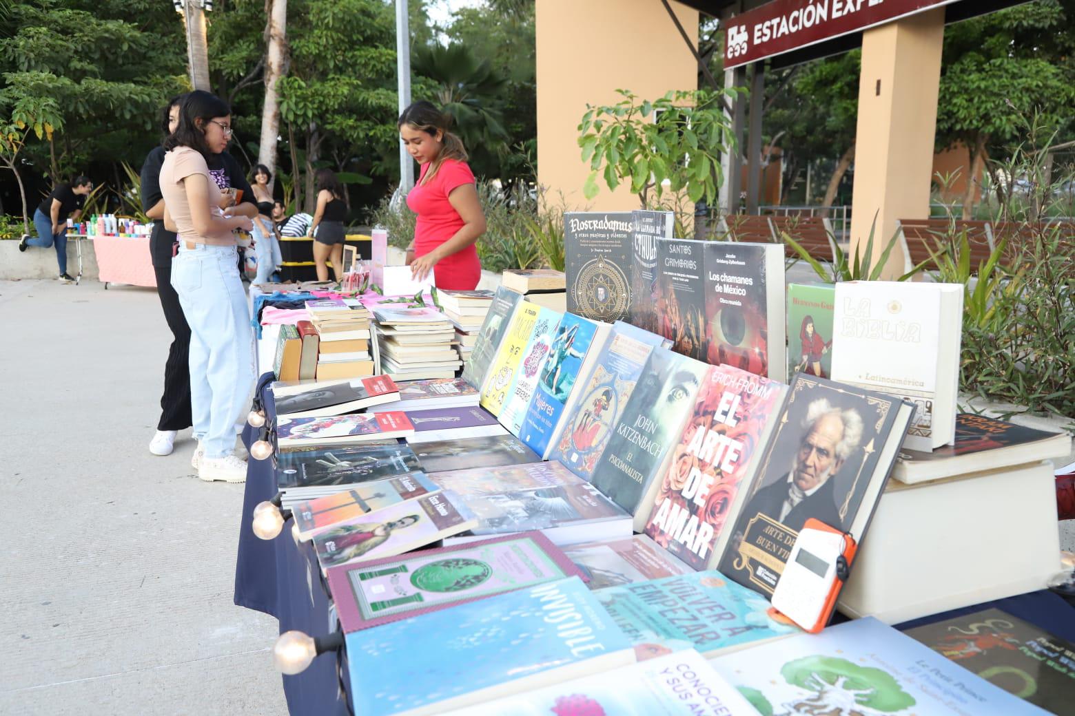 $!Mercadito Emprendedor brinda un espacio a los jóvenes emprendedores en Mazatlán