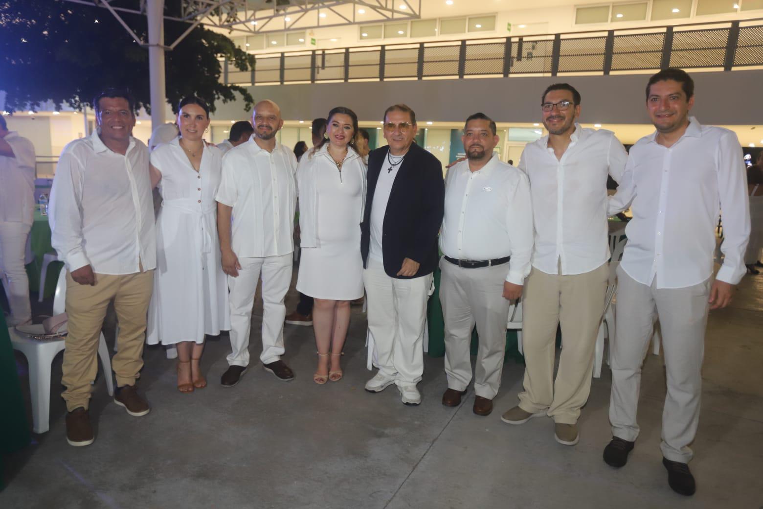 $!Arturo Arévalo, Martha Hernández, Luis del Rivera, Salma Freer, Marco Antonio Ibarra, Armando Guzmán y Francisco Herrán.