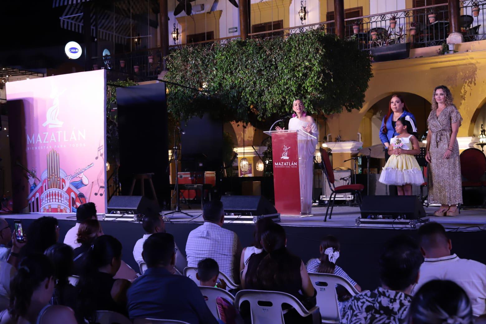 $!Mazatlán celebra a lo grande el Día de la Música con escenarios en el Centro Histórico