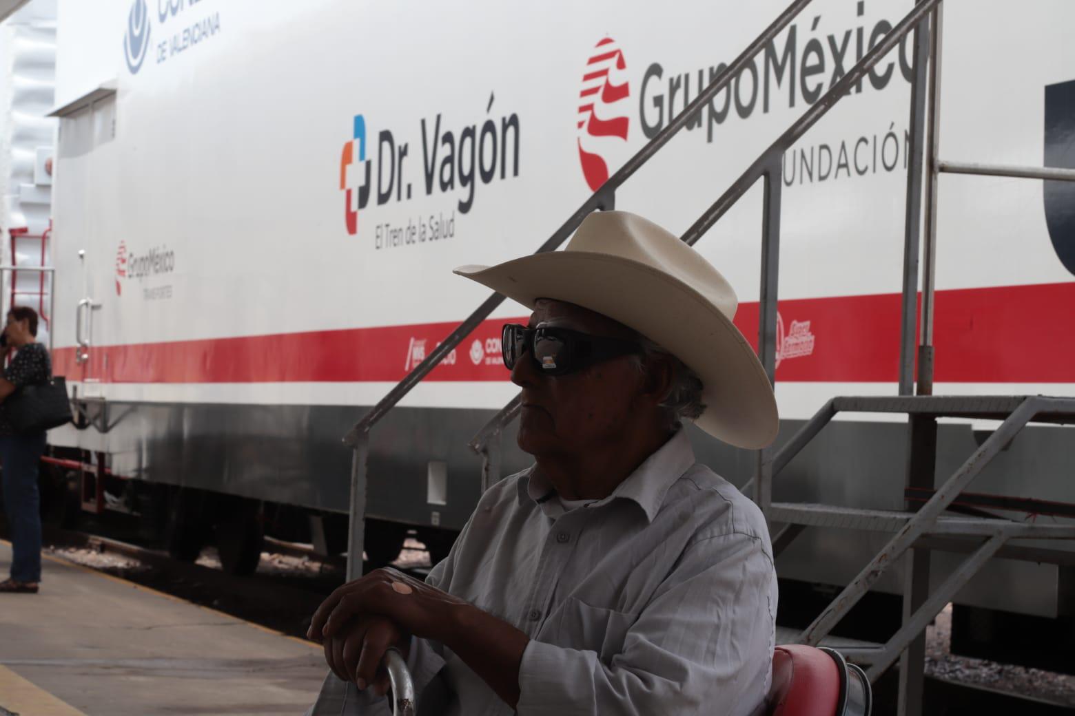 $!Llaman en el Doctor Vagón a aprovechar en Mazatlán servicios de Pediatría y Mastografía