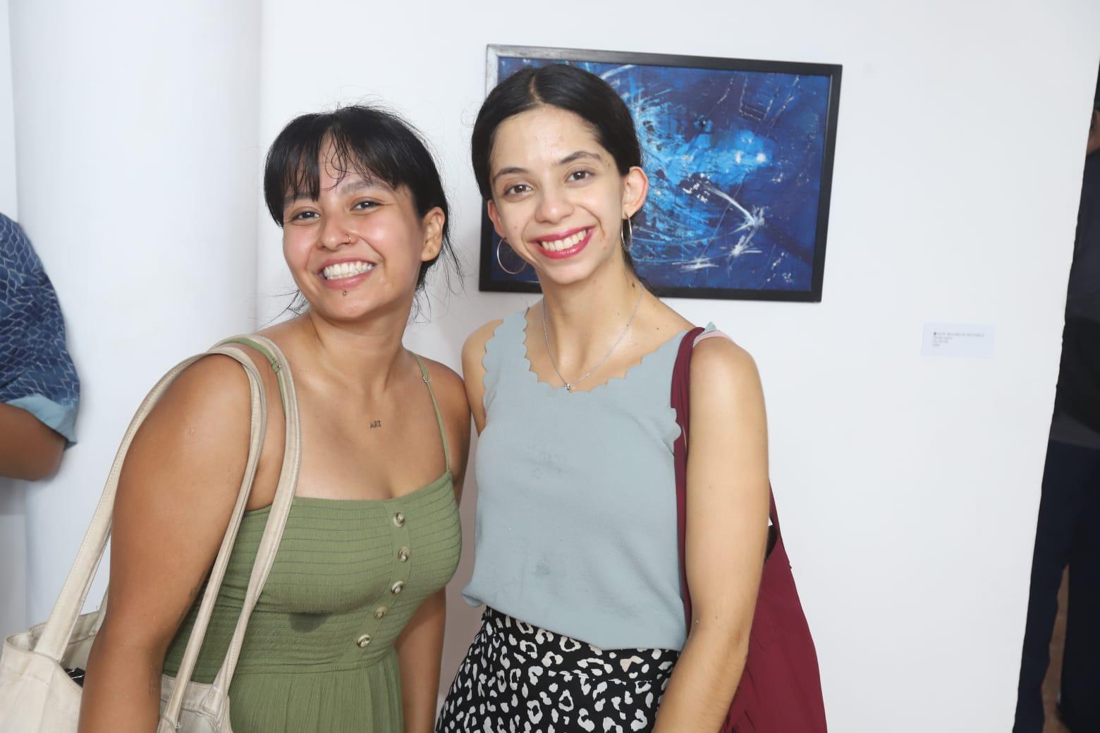 $!Paola Sánchez y Isabella Correa